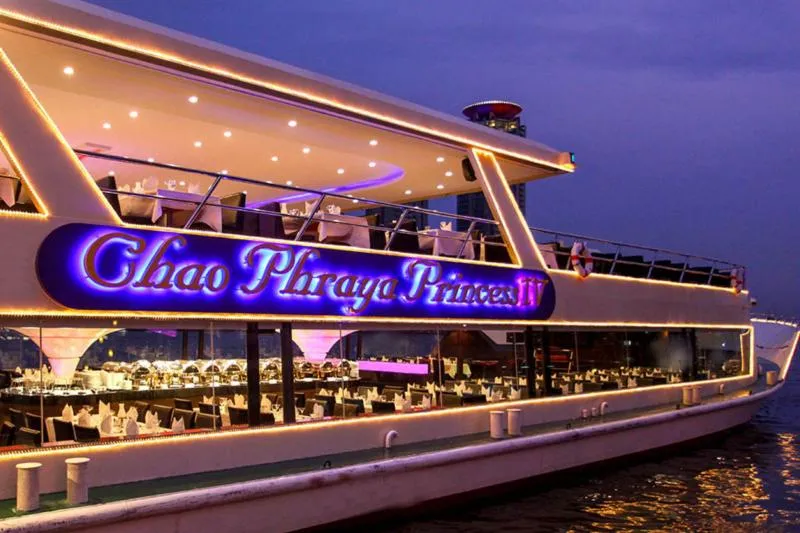 review chao phraya diner cruise bangkok