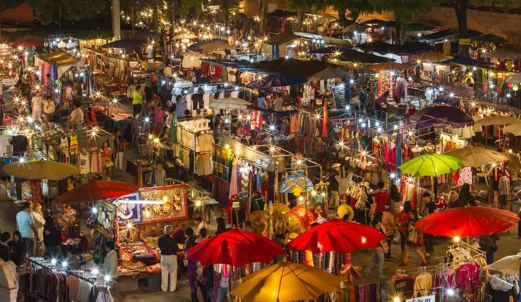 Chiang-Mai-Night-Bazaar